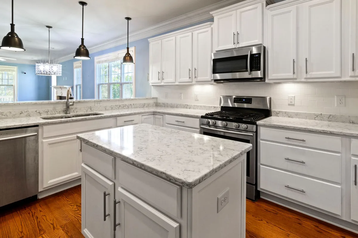 Filth & Squalor Cleanup in Sherwood Shores, TX